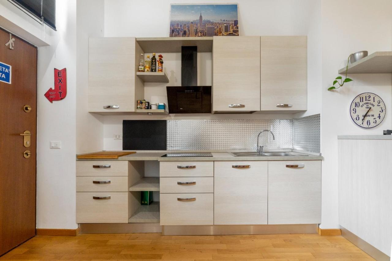 Dergano & Maciachini Cozy Apartment ミラノ エクステリア 写真